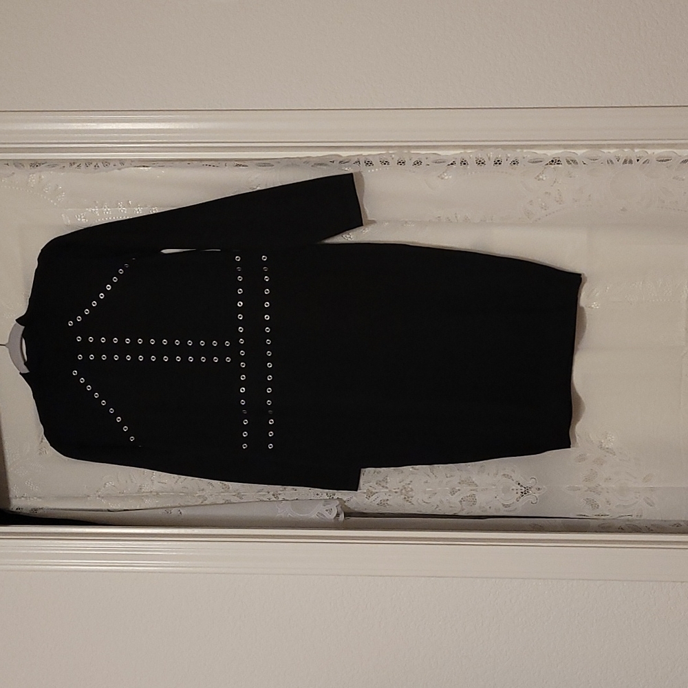 New black knit dress